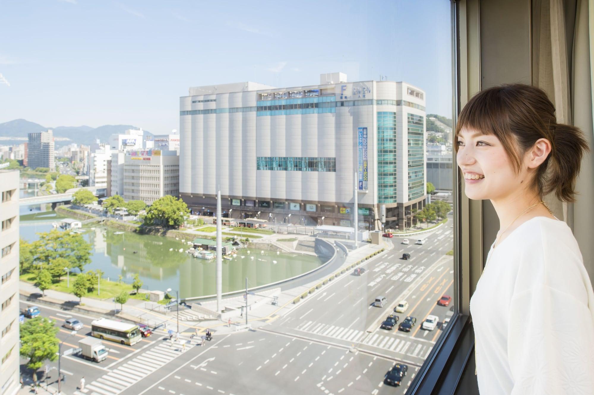 Hotel Century21 Hiroshima Buitenkant foto