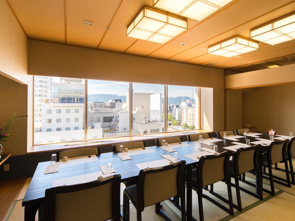 Hotel Century21 Hiroshima Buitenkant foto